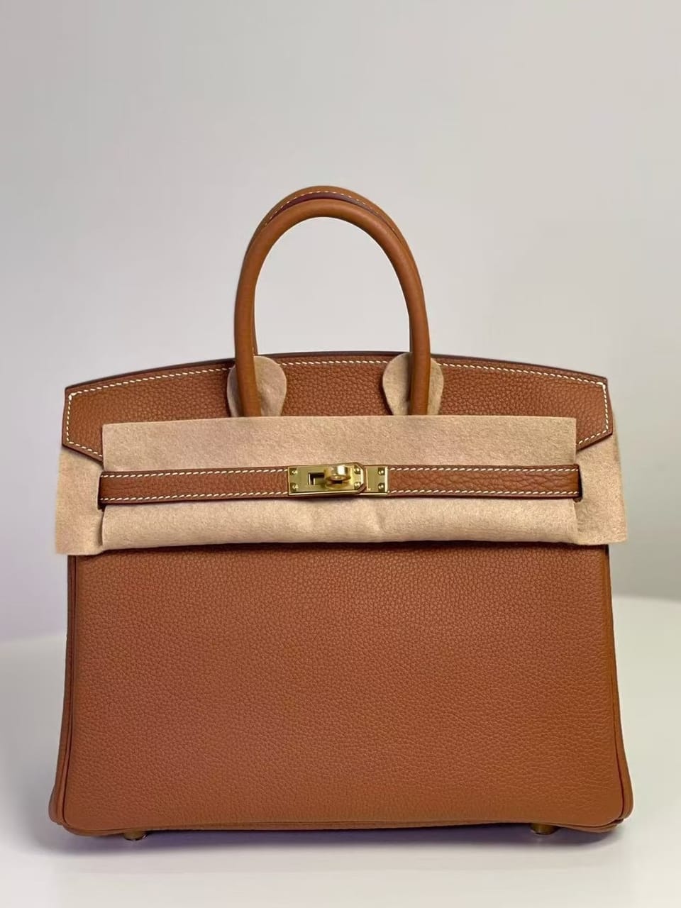 Hermes Birkin 25 Golden Brown Togo Leather Handbag Gold Hardware