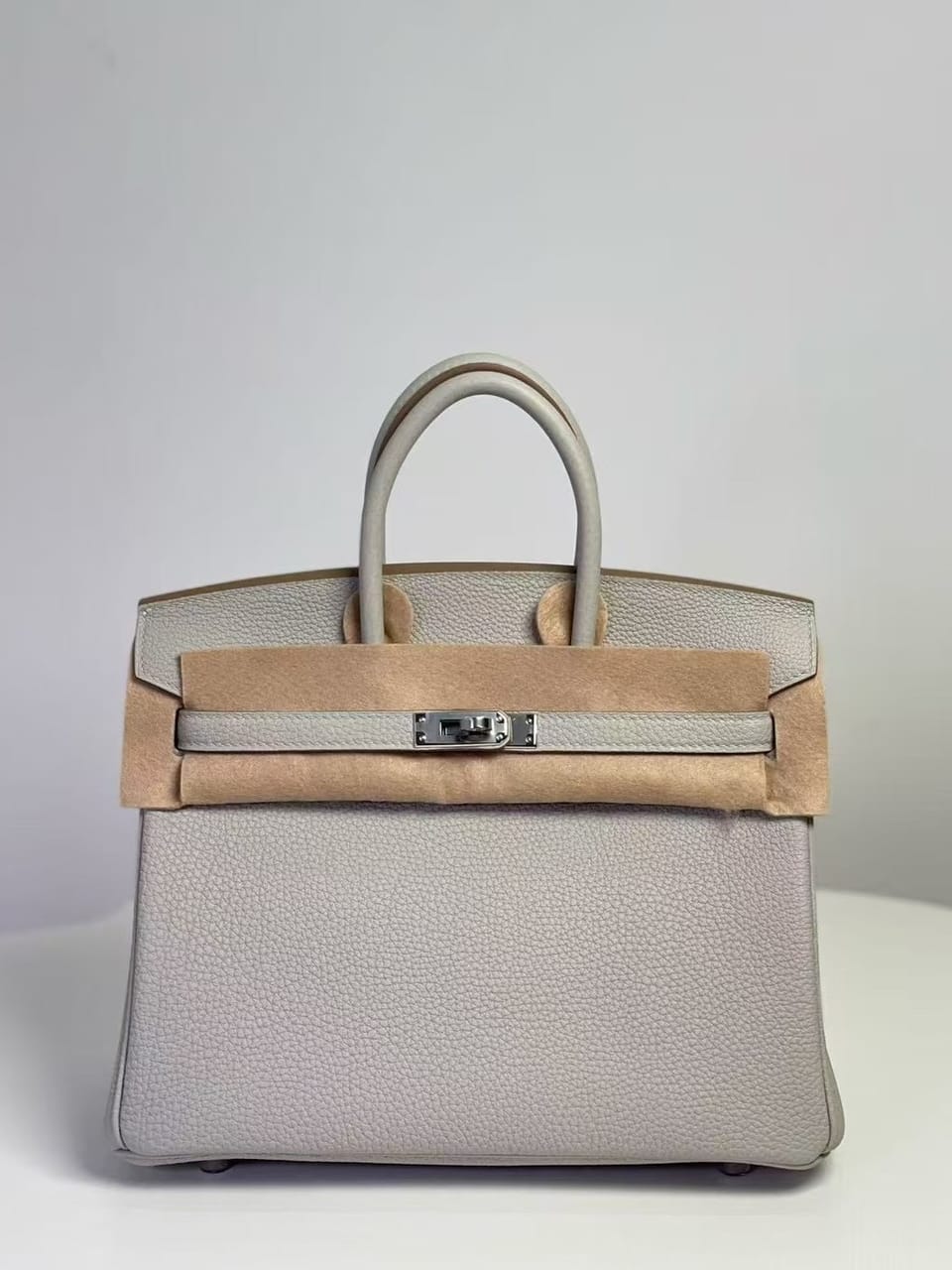 Hermès Birkin 25 Pearl Grey Togo Leather Handbag Palladium Hardware